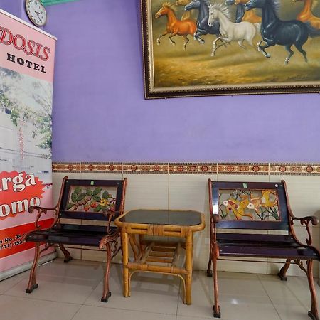 Oyo 1495 Hotel Lendosis باليمبانغْ المظهر الخارجي الصورة