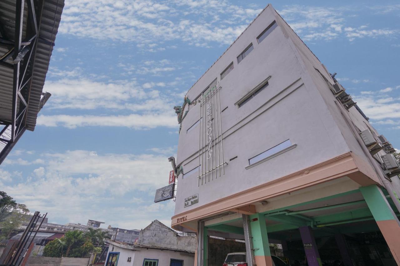 Oyo 1495 Hotel Lendosis باليمبانغْ المظهر الخارجي الصورة