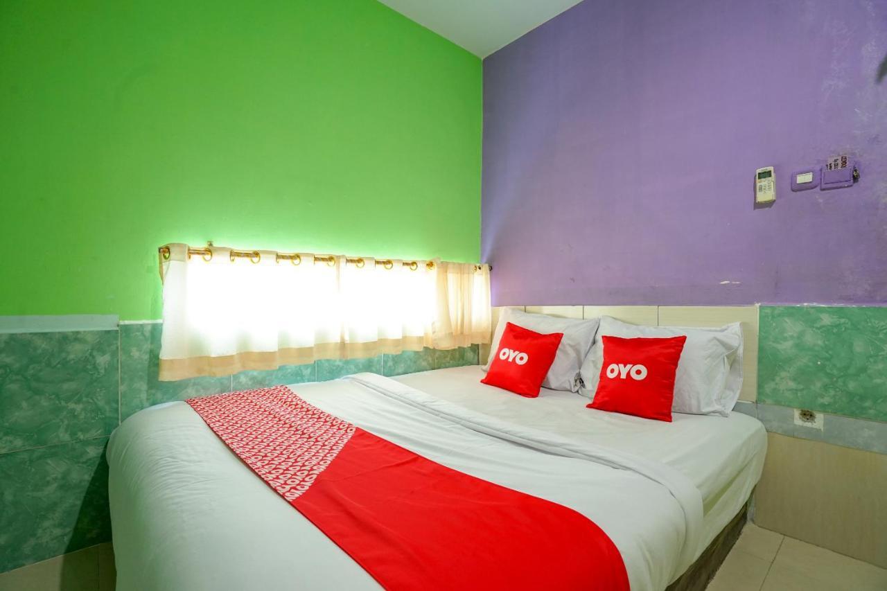 Oyo 1495 Hotel Lendosis باليمبانغْ المظهر الخارجي الصورة