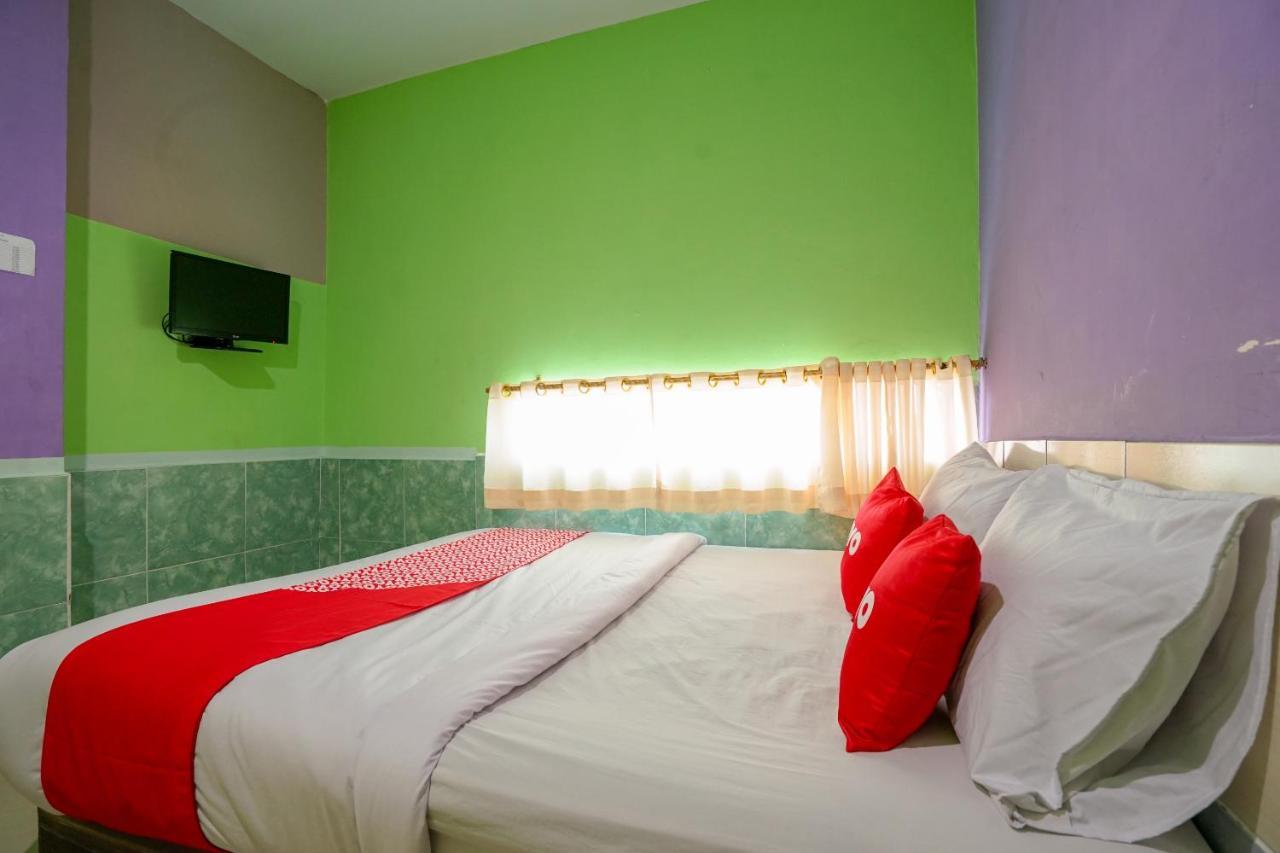 Oyo 1495 Hotel Lendosis باليمبانغْ المظهر الخارجي الصورة