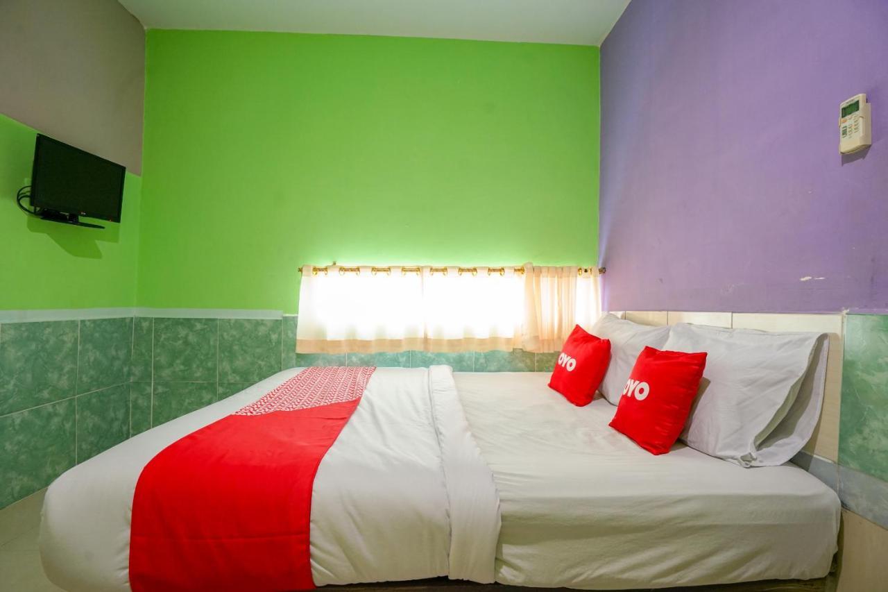 Oyo 1495 Hotel Lendosis باليمبانغْ المظهر الخارجي الصورة