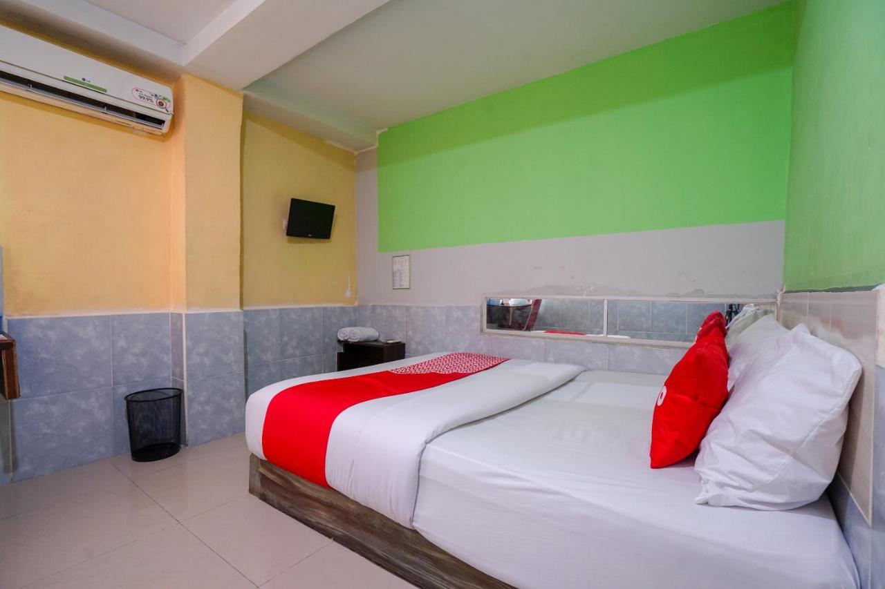 Oyo 1495 Hotel Lendosis باليمبانغْ المظهر الخارجي الصورة