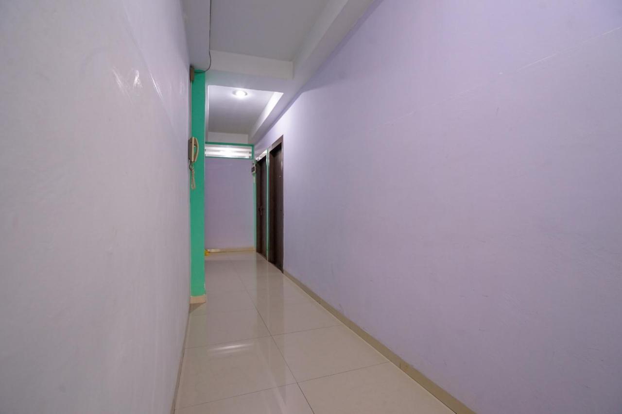 Oyo 1495 Hotel Lendosis باليمبانغْ المظهر الخارجي الصورة